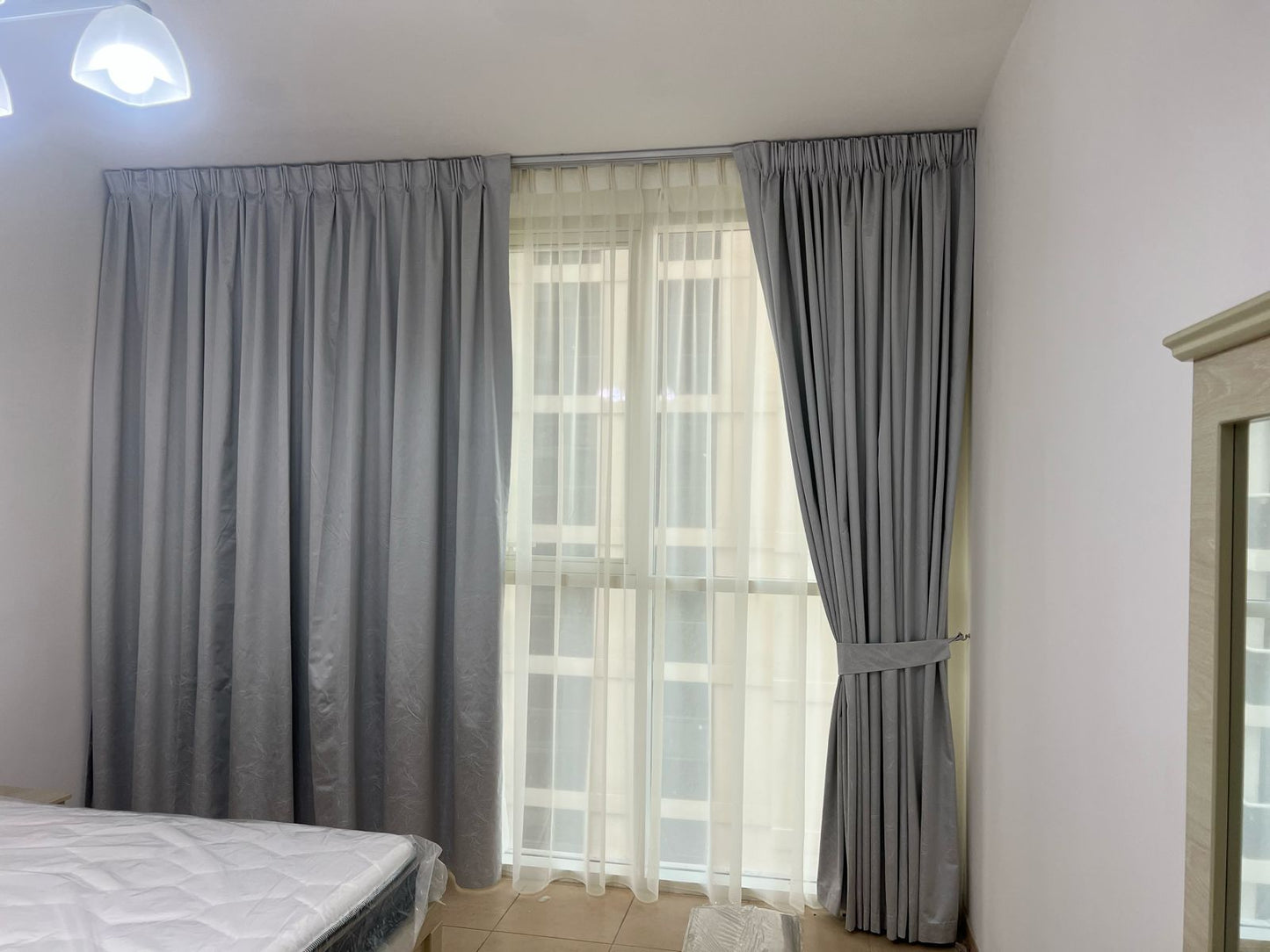 Custom Pinch Pleat Blackout Curtains with Sheer – Elegance & Versatility in Dubai