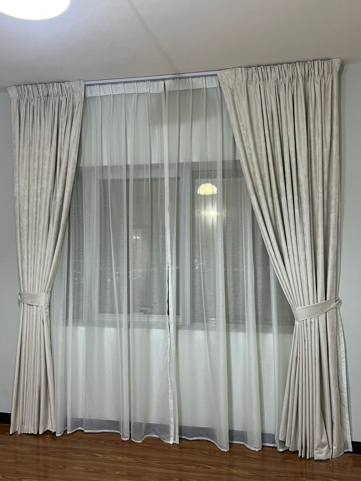 Custom Pinch Pleat Blackout Curtains with Sheer – Elegance & Versatility in Dubai