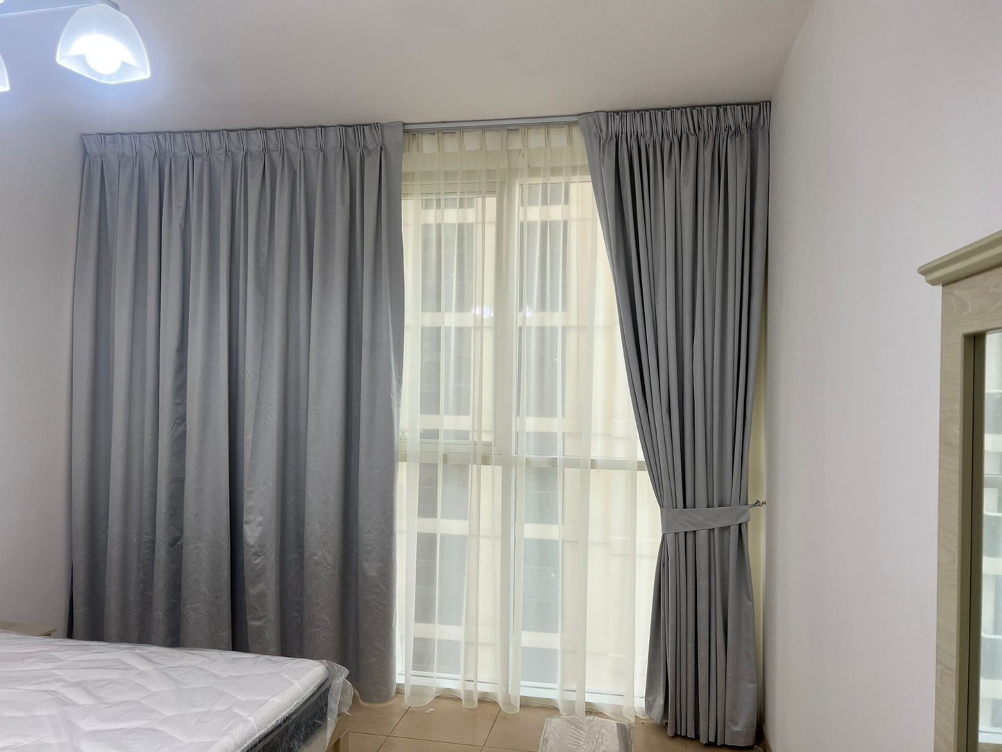 Custom Pinch Pleat Blackout Curtains with Sheer – Elegance & Versatility in Dubai